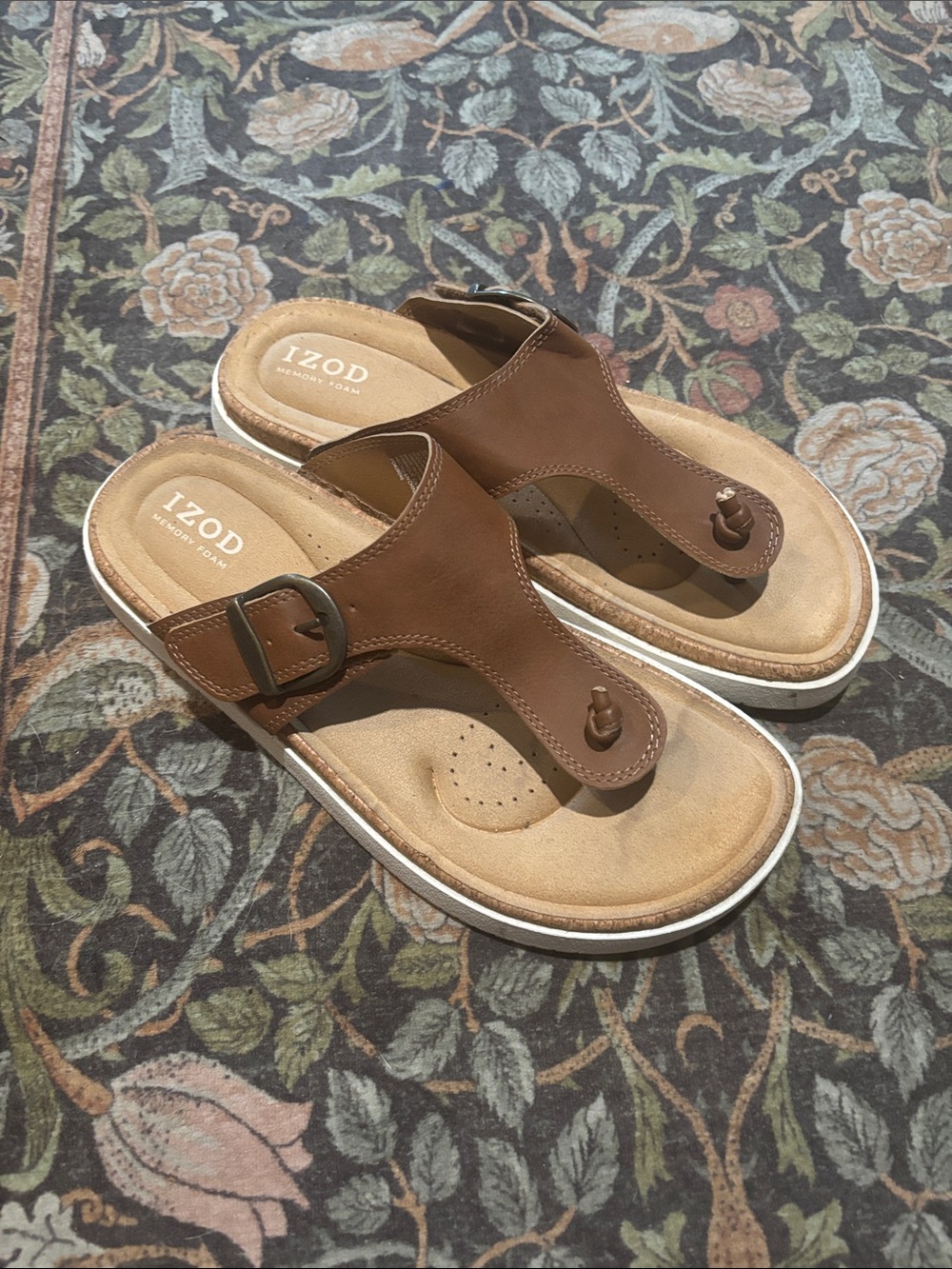 Izod Brown Leather Toe-Post Buckle Sandals